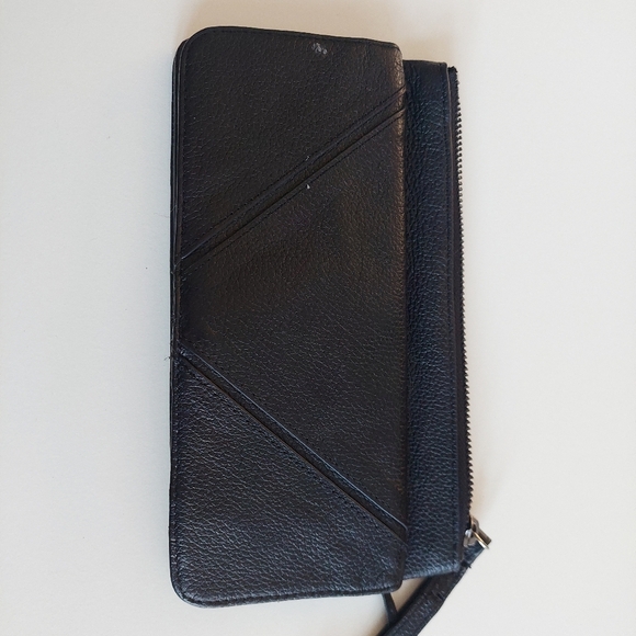 Kooba Leather Wallet Bi-Fold Black Credit Card Holder ( Bag C) - Picture 6 of 6